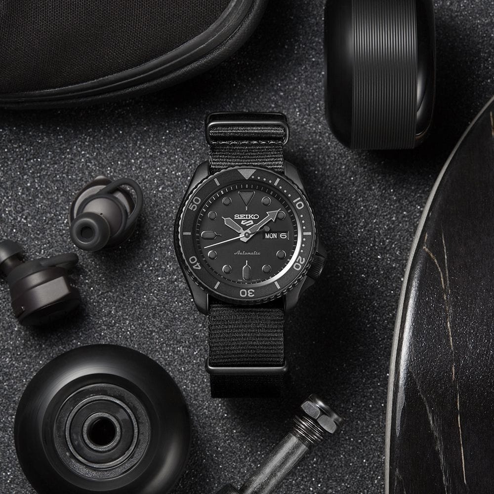 thearwatches-reloj-seiko-SRPD79_2 Reloj SEIKO 5 Sport Black «Street Style» SRPD79K1