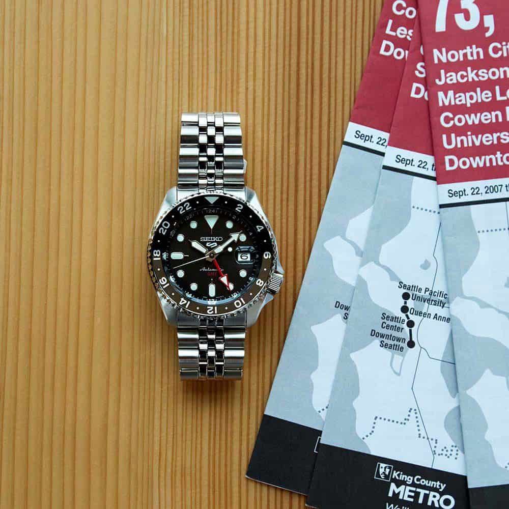 thearwatches-reloj-seiko-SSK001K1_2 Reloj SEIKO 5 Sport GMT Negro SSK001K1