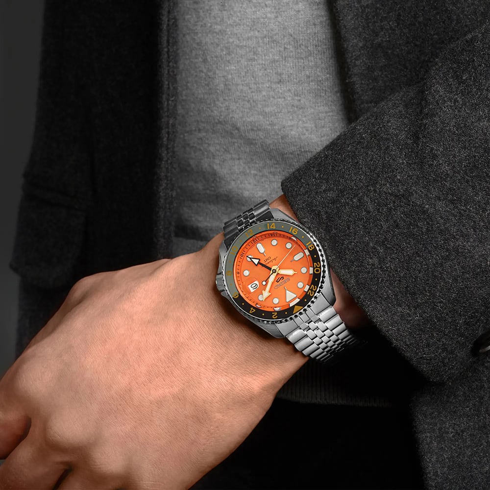 thearwatches-reloj-seiko-SSK005K1_3 Reloj SEIKO 5 Sport GMT Naranja SSK005K1
