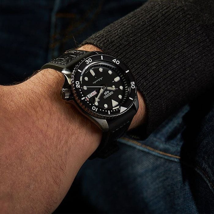 thearwatches-reloj-seiko-SRPD65K3_2 Reloj SEIKO 5 Sport Negro SRPD65K3