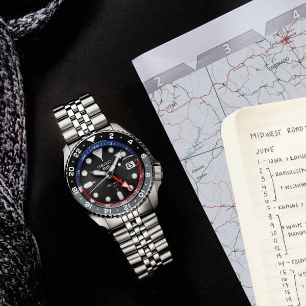 thearwatches-reloj-seiko-SSK019_3 Reloj SEIKO 5 Sport GMT Grey Carbon SSK019 "Made in Japan"