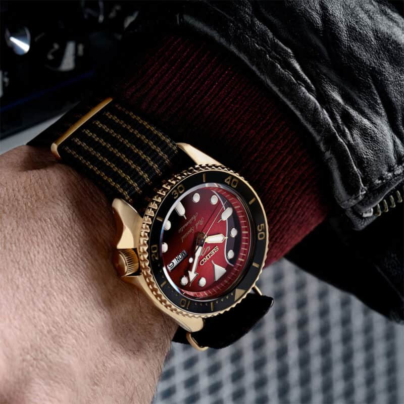 thearwatches-reloj-seiko-srph80k1_6 Reloj Seiko 5 Sports Brian May Limited Edition SRPH80K1