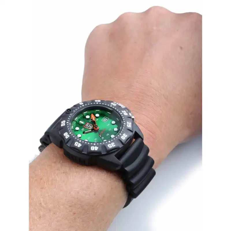 thearwatches-reloj-luminox-mid-23177_5 Reloj Luminox Scott Cassell Deep Dive XS.1567 45mm