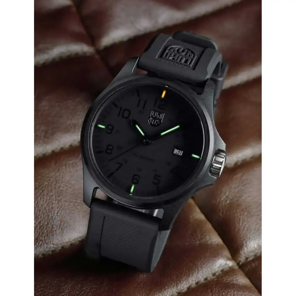 Reloj Luminox Patagonia Carbonox X2.2402 43mm