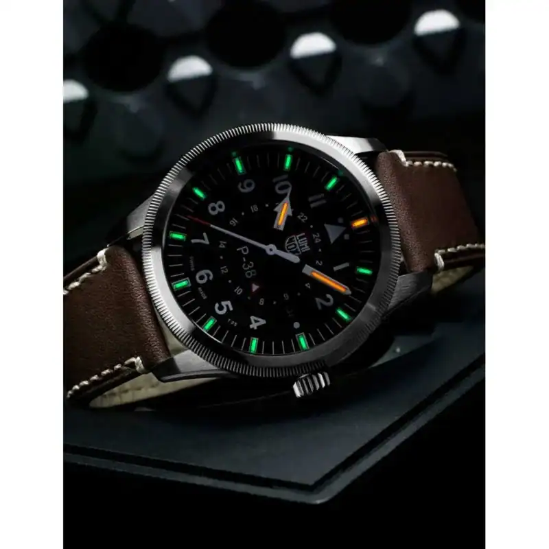 Reloj Luminox P-38 Air Pilot GMT XA.9521 42mm