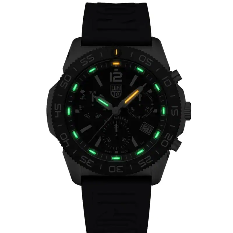 Reloj Luminox Pacific Diver Chronograph XS.3143.SET 44mm