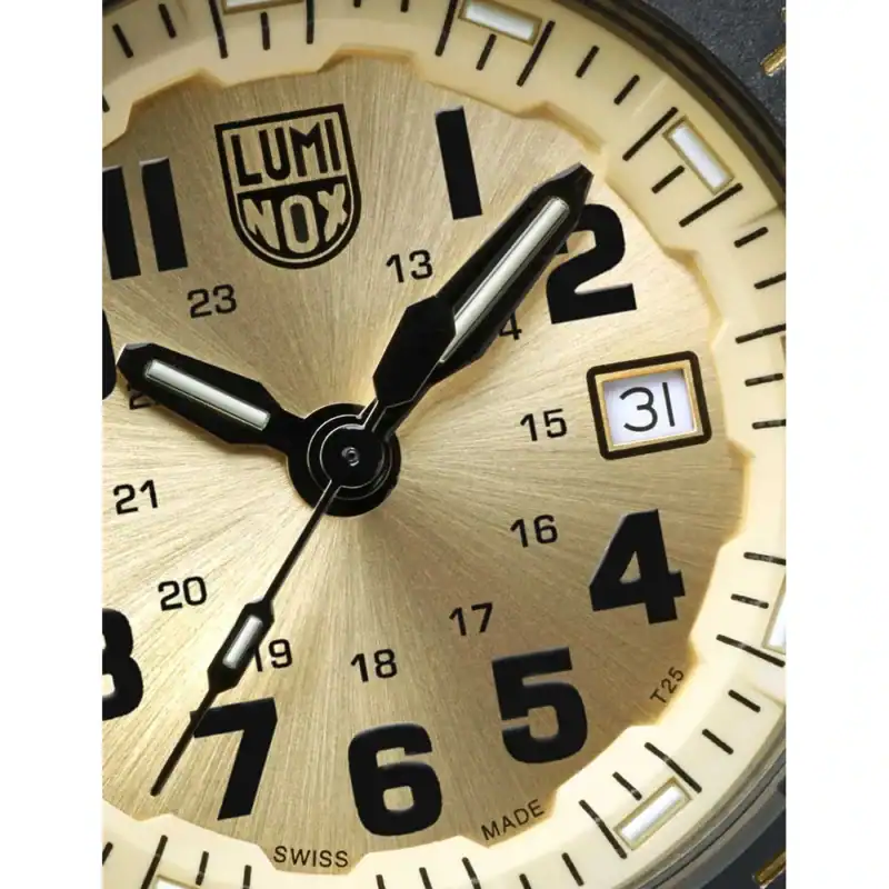 Reloj Luminox Neavy Seal Gold XS.3505.GP.1 45mm