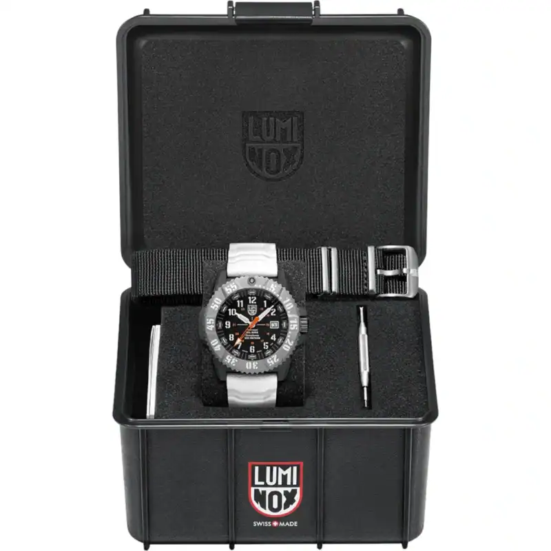 Reloj Luminox MIL-SPEC XL.3359.SET 46mm