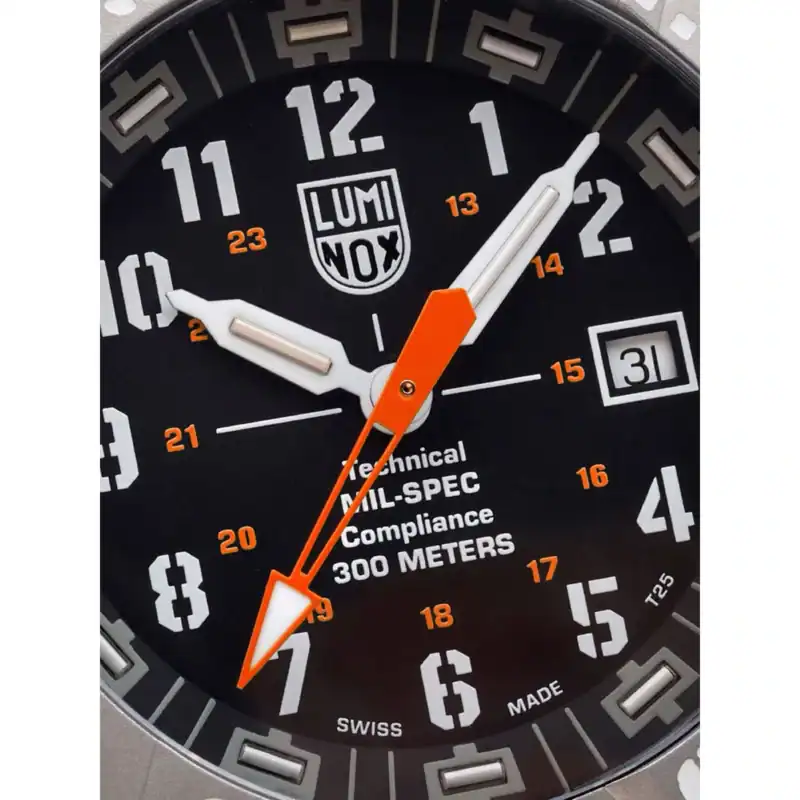 Reloj Luminox MIL-SPEC XL.3359.SET 46mm