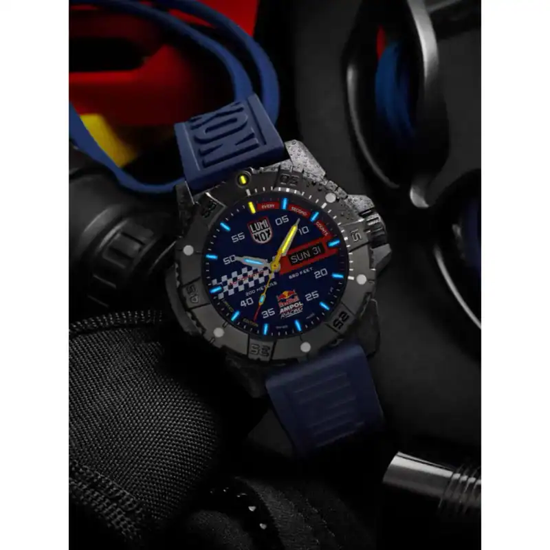 thearwatches-reloj-luminox-mid-45917_6 Reloj Luminox Red Bull Racing Automatic Limited Edition XS.3863.ARB 45mm