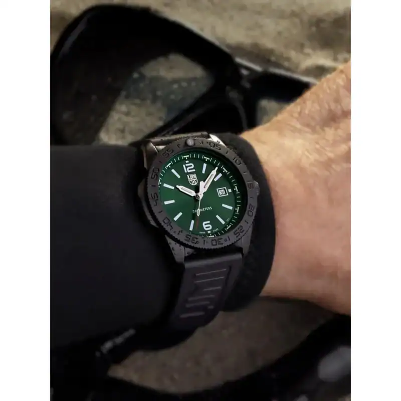 thearwatches-reloj-luminox-mid-46607_6 Reloj Luminox Pacific Diver XS.3137.B 44mm
