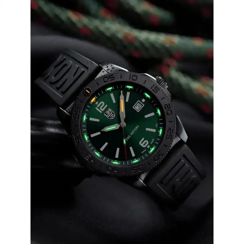 thearwatches-reloj-luminox-mid-46607_7 Reloj Luminox Pacific Diver XS.3137.B 44mm