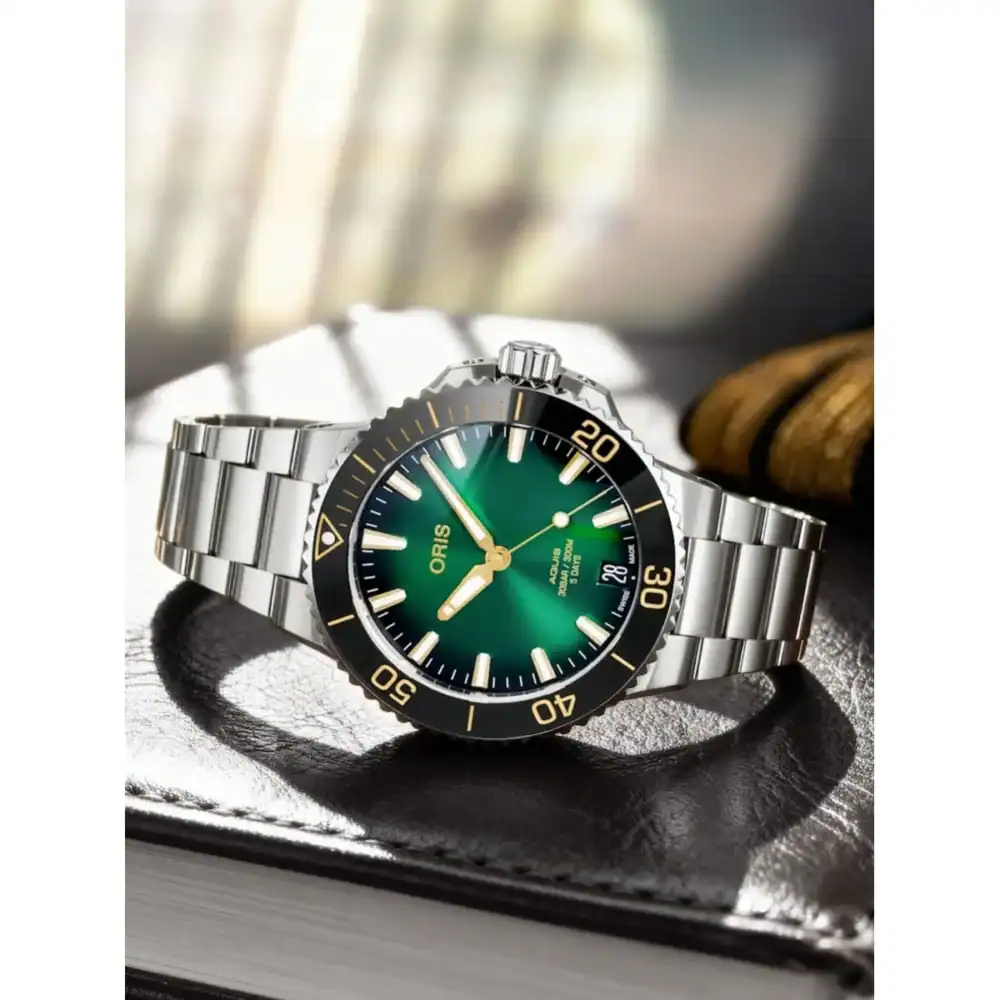 Reloj Oris Aquis Date 41.5mm 01 400 7769 4127-07 8 22 09PEB