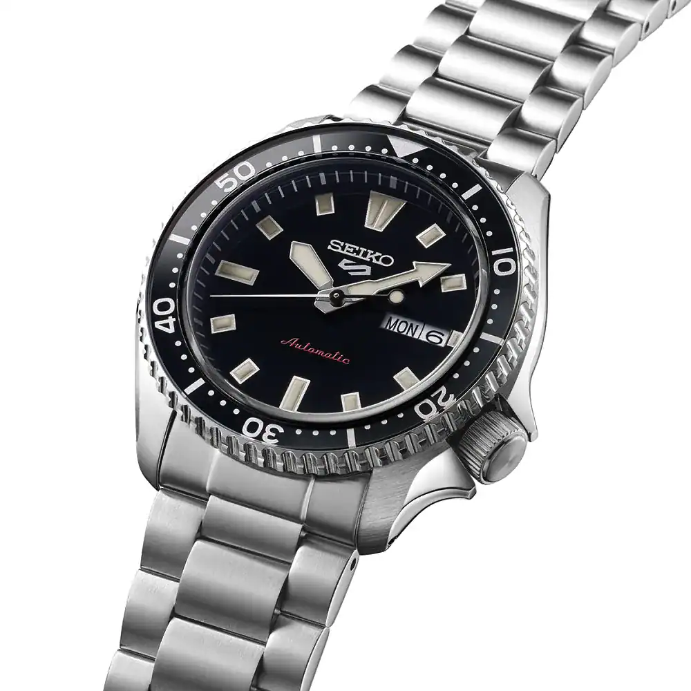 Reloj Seiko 5 Sports SKX Redux "Kuro Black" SRPL85K1