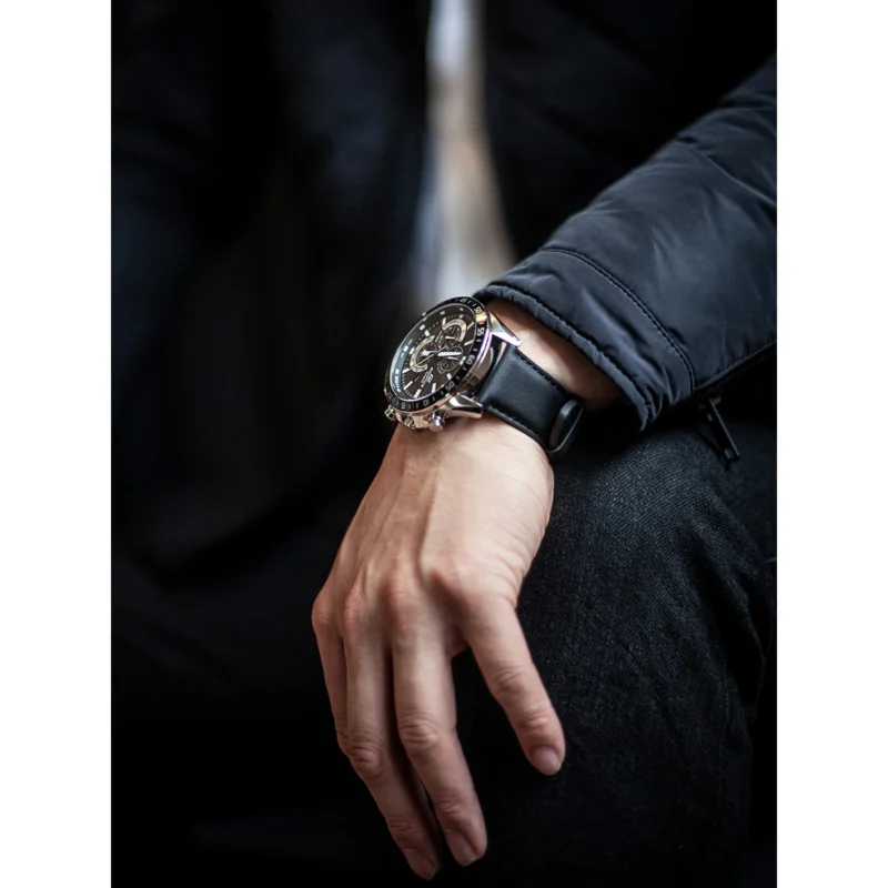 thearwatches-reloj-casio-efv-620l-1avuef_10-1.webp Reloj Casio Edifice Esfera Negra Cronógrafo 48mm EFV-620L-1AVUEF